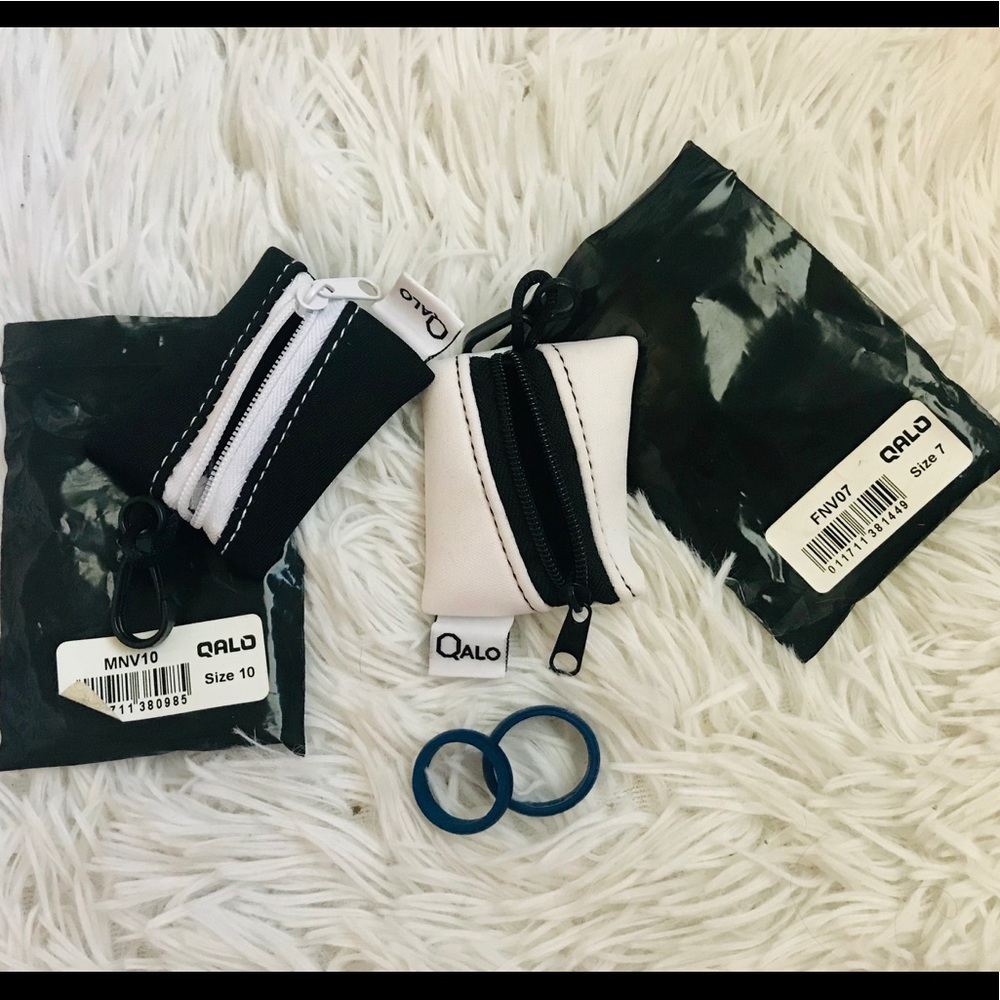 Qalo Rings | Blue | His & Her’s Couple’s Matching